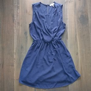 4/$15 monteau Navy dress M